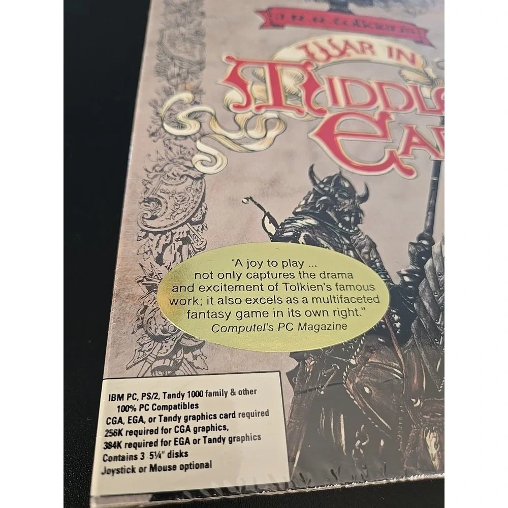JRR Tolkien's War in Middle Earth‎ IBM PC Game Floppy Disks Manual Map Complete